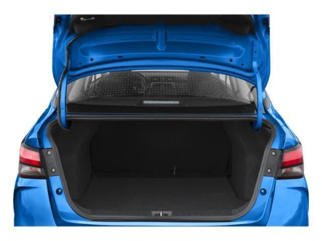 2021 Nissan Versa SR Xtronic CVT