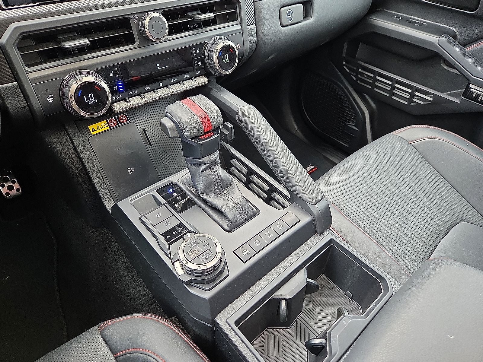 2024 Toyota Tacoma Hybrid TRD Pro 4WD