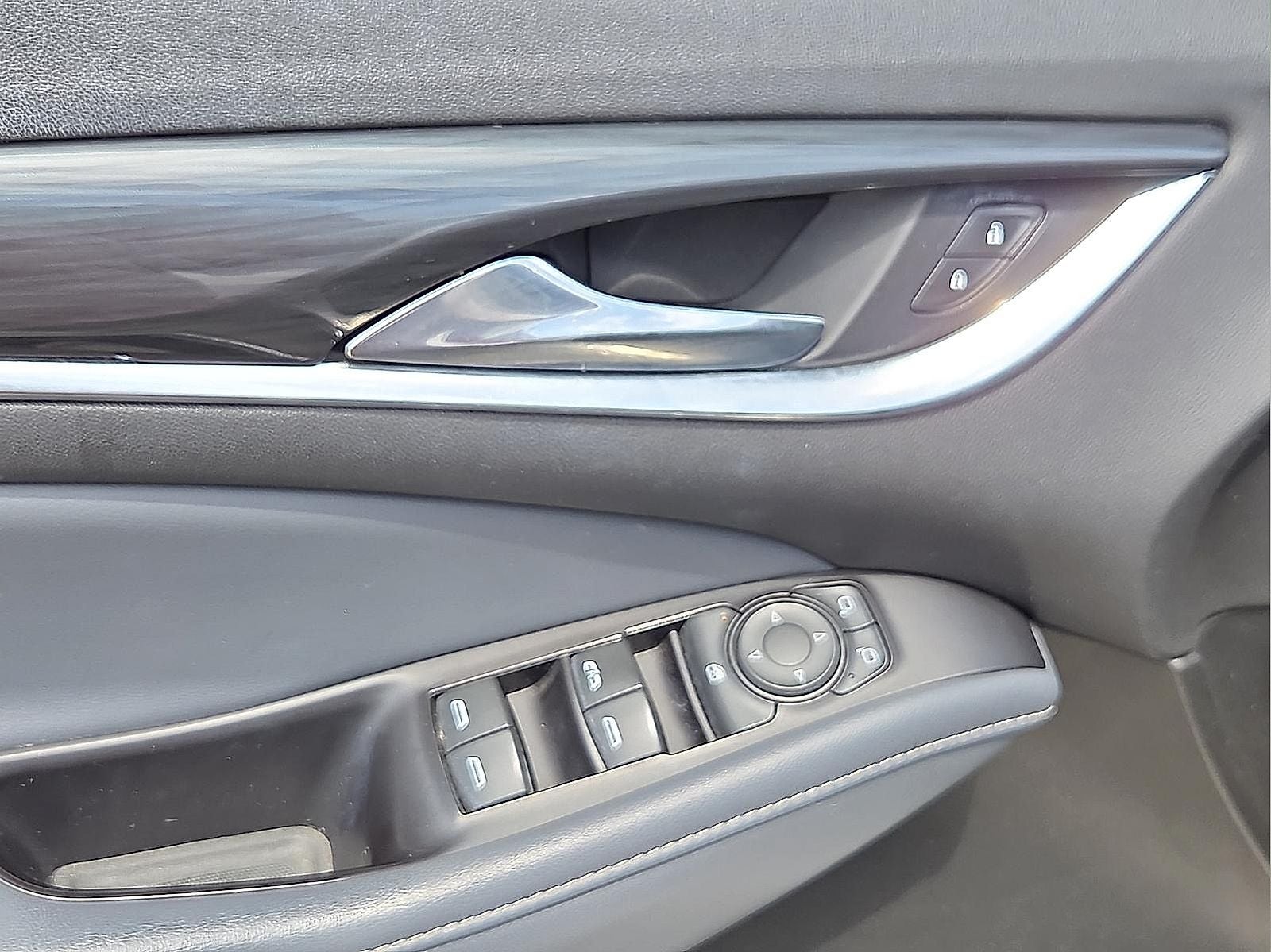 2018 Buick Enclave Essence