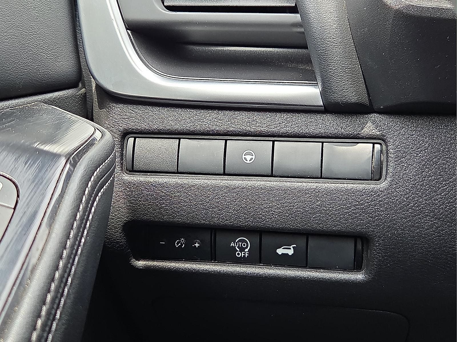 2025 Nissan Rogue SV FWD