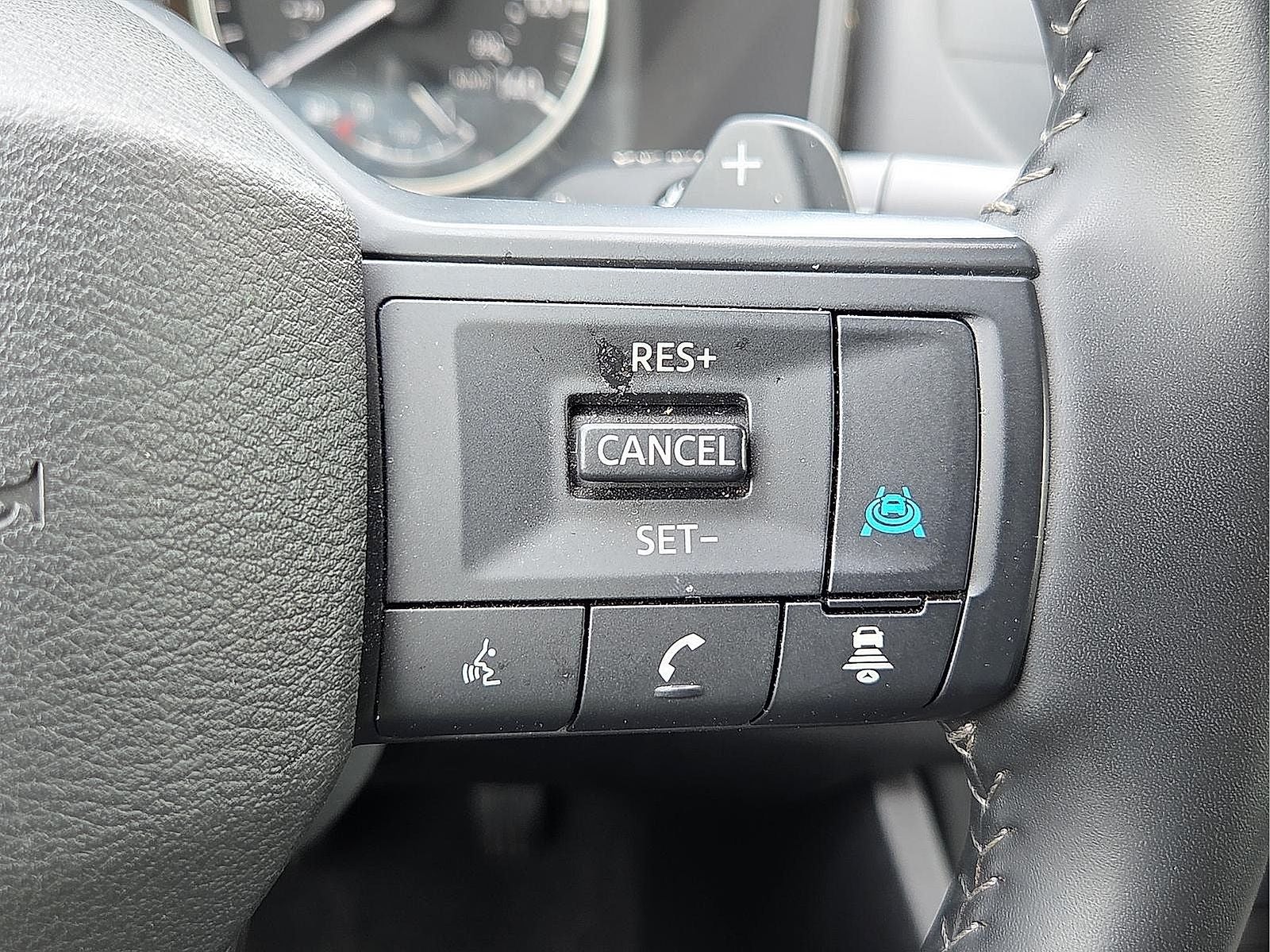 2025 Nissan Rogue SV FWD