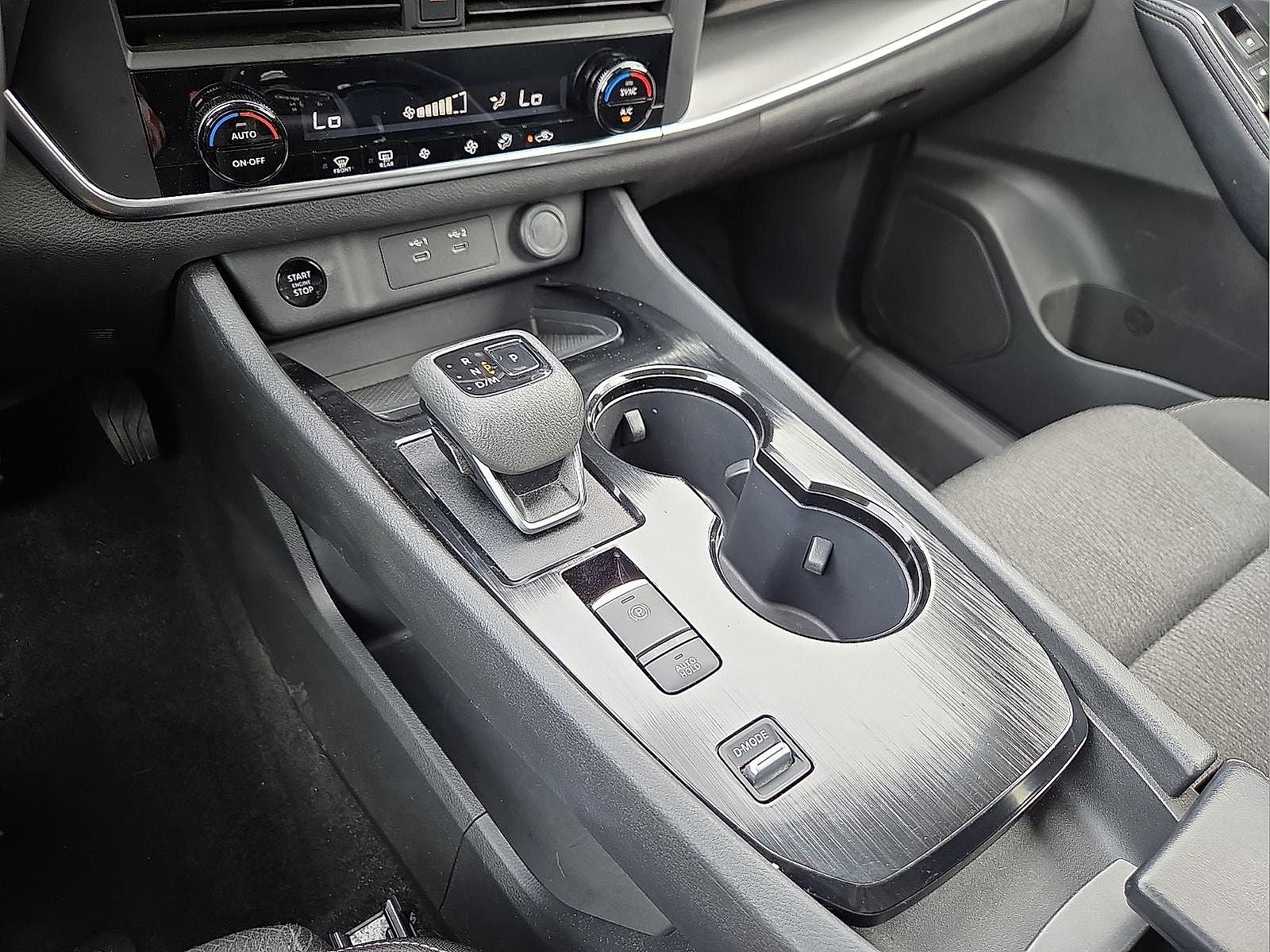 2025 Nissan Rogue SV FWD