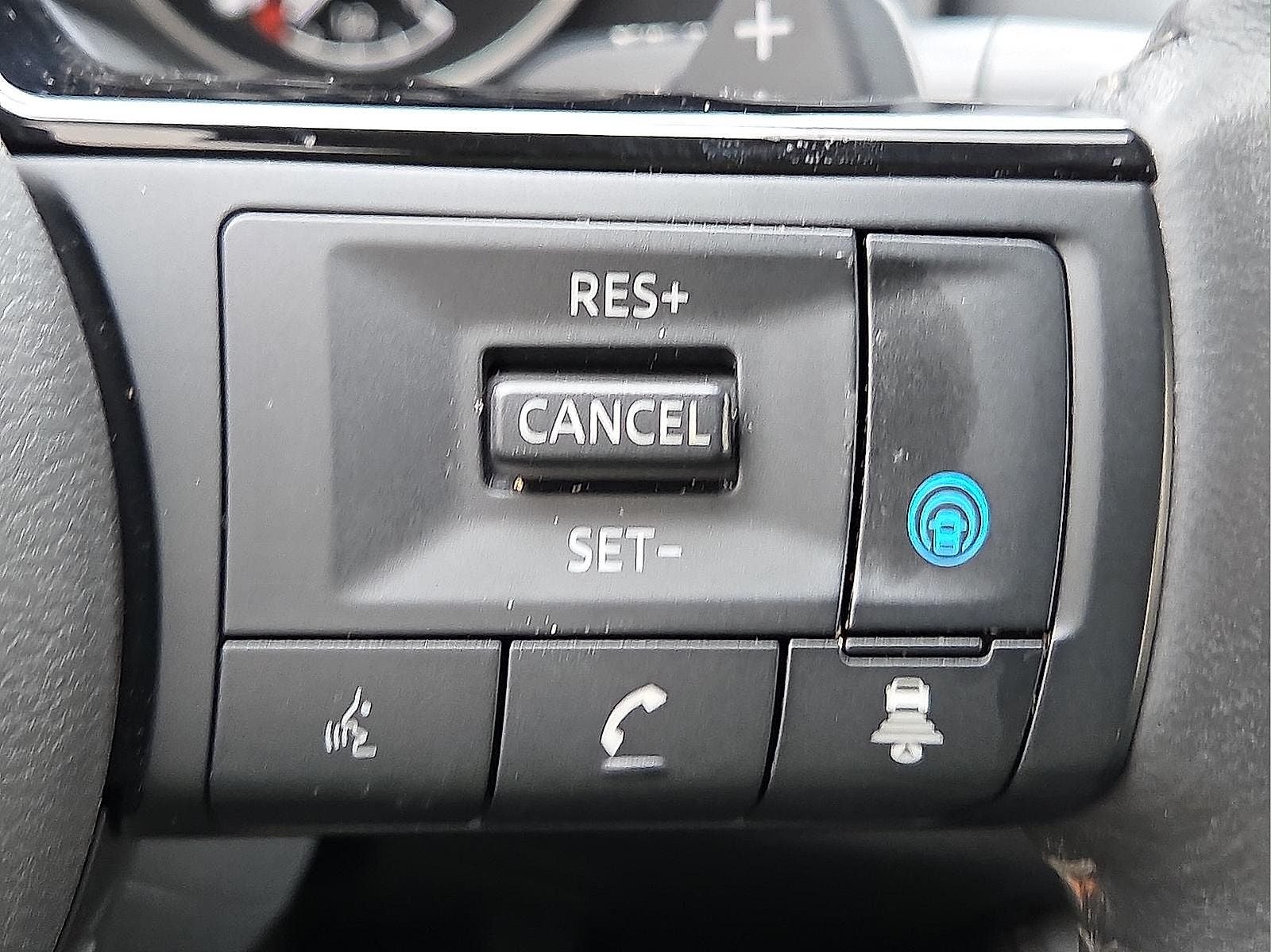 2023 Nissan Rogue SL FWD