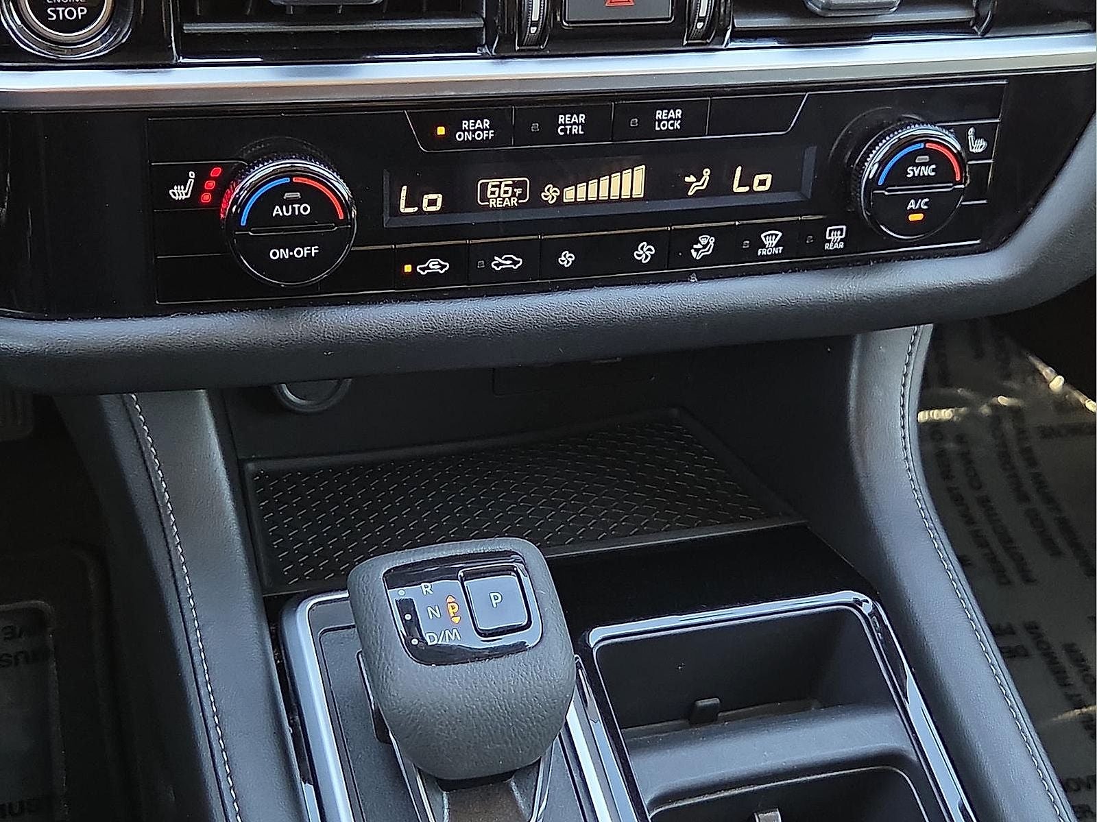 2024 Nissan Pathfinder SV FWD