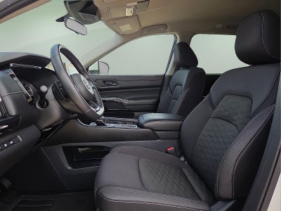 2025 Nissan Pathfinder SV FWD
