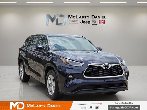 2025 Toyota Highlander LE