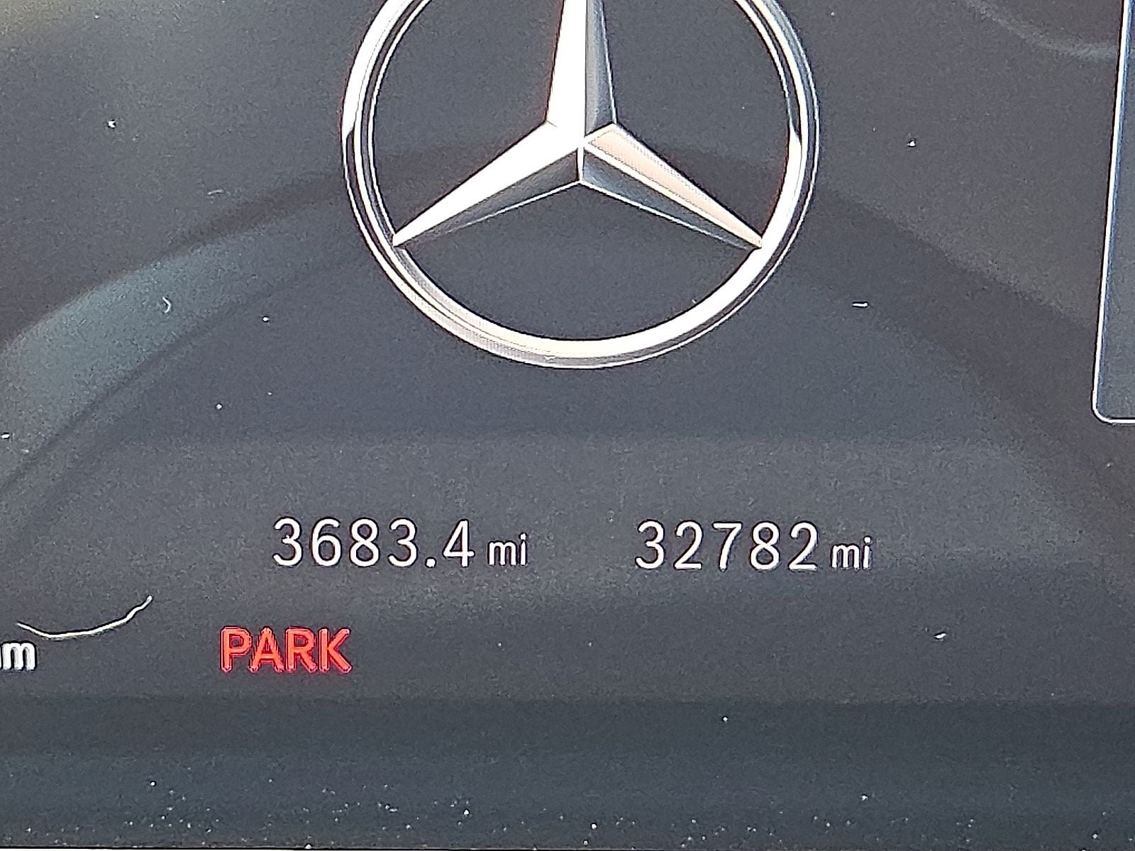 2025 Mercedes-Benz GLB 250 4MATIC®