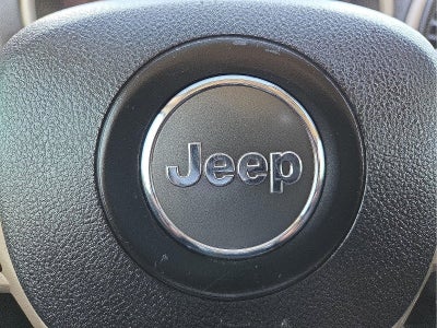 2017 Jeep Cherokee Sport