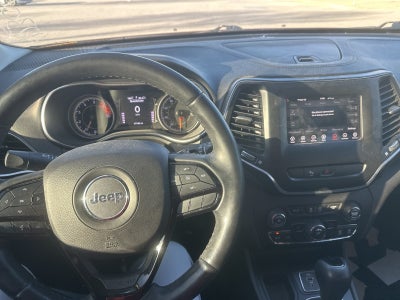 2019 Jeep Cherokee Altitude
