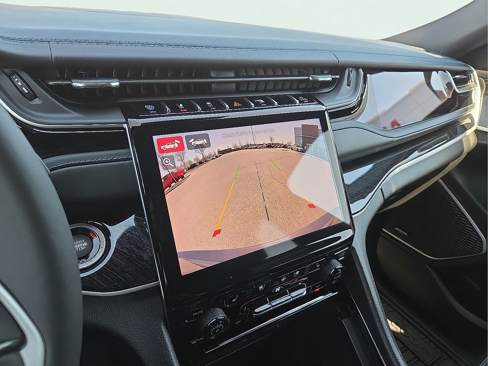 2022 Jeep Grand Cherokee Trailhawk 4xe