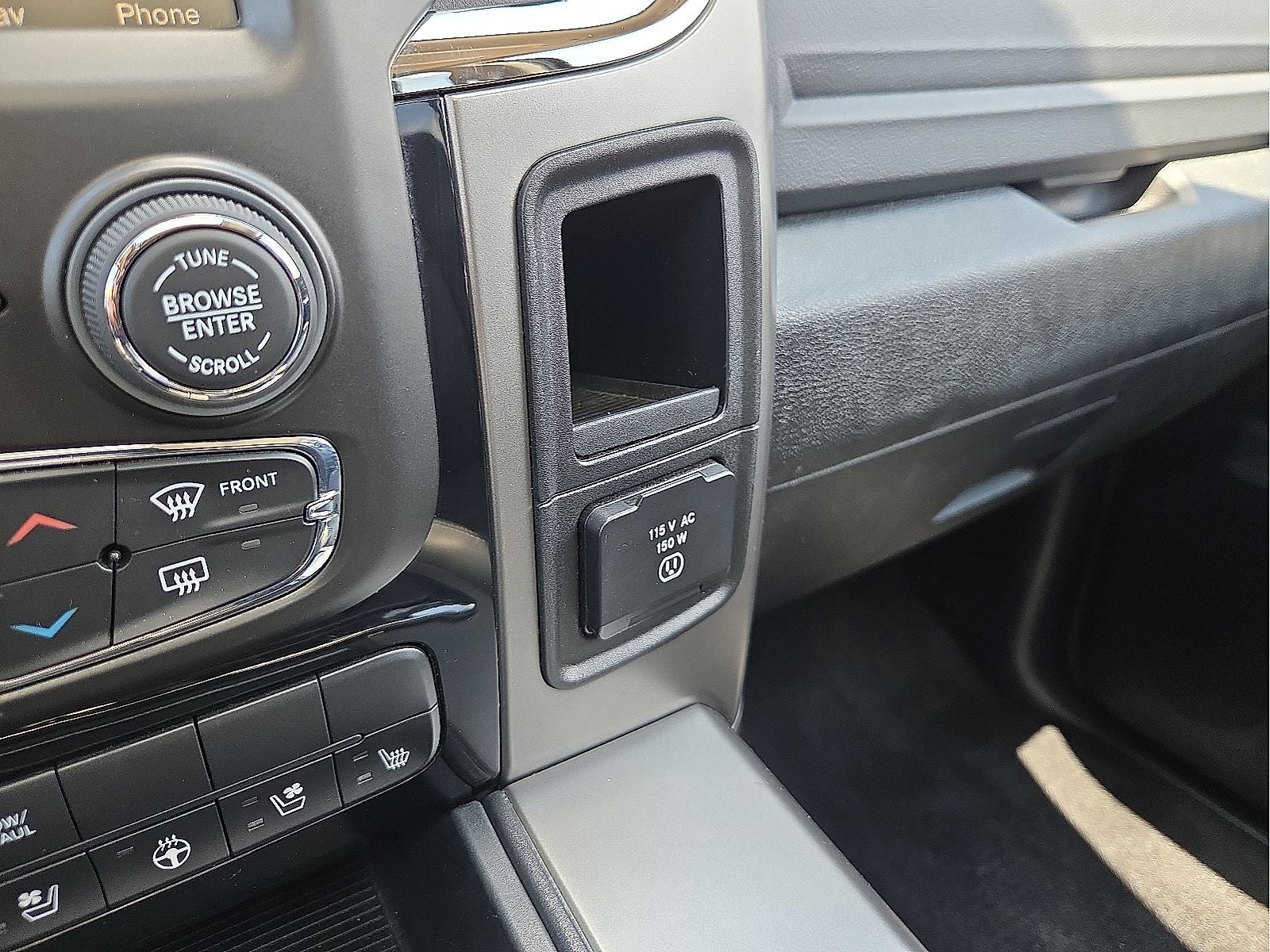 2014 RAM 1500 Sport