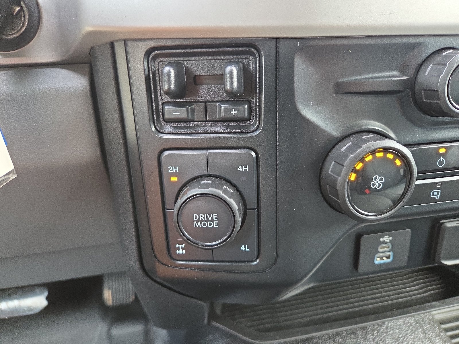 2023 Ford F-250SD XLT