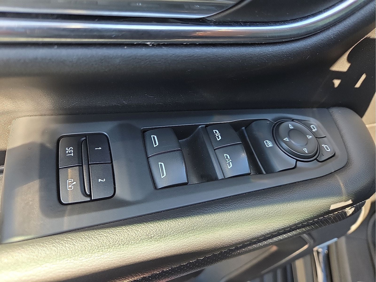 2021 GMC Yukon XL SLT