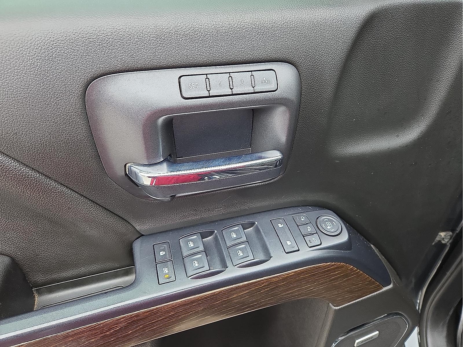 2018 GMC Sierra 2500HD Denali