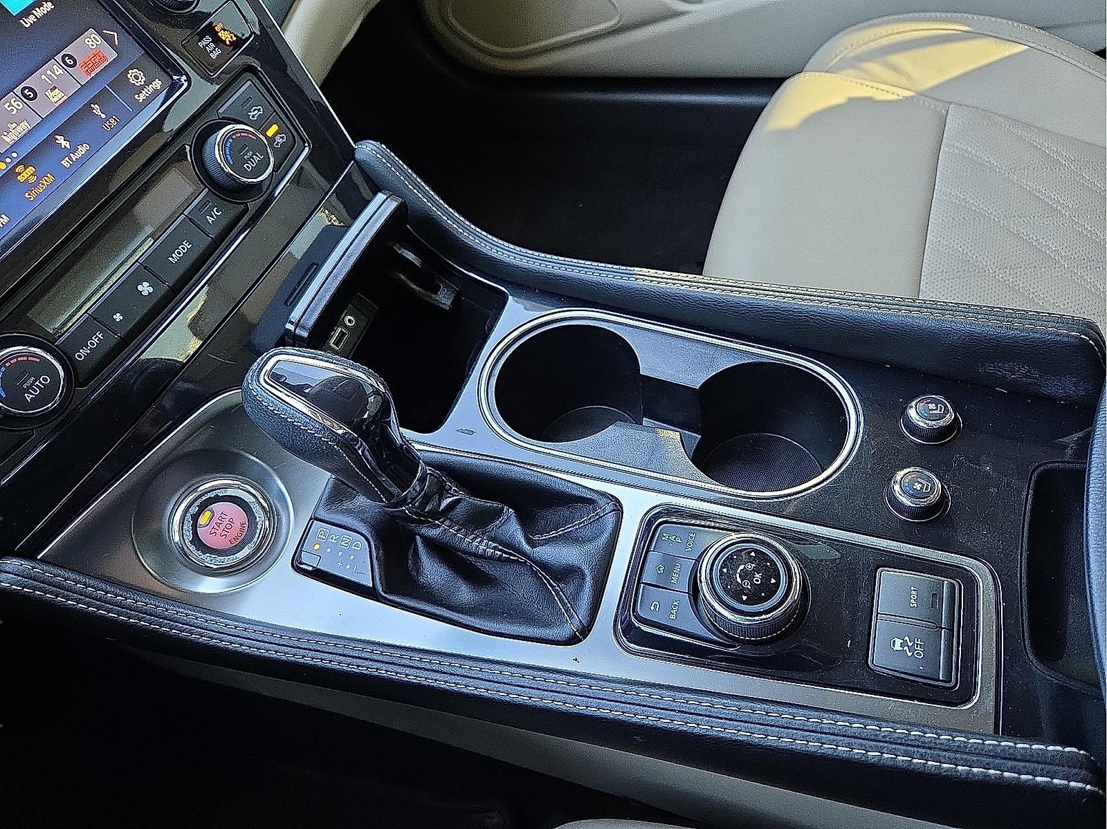 2023 Nissan Maxima Platinum