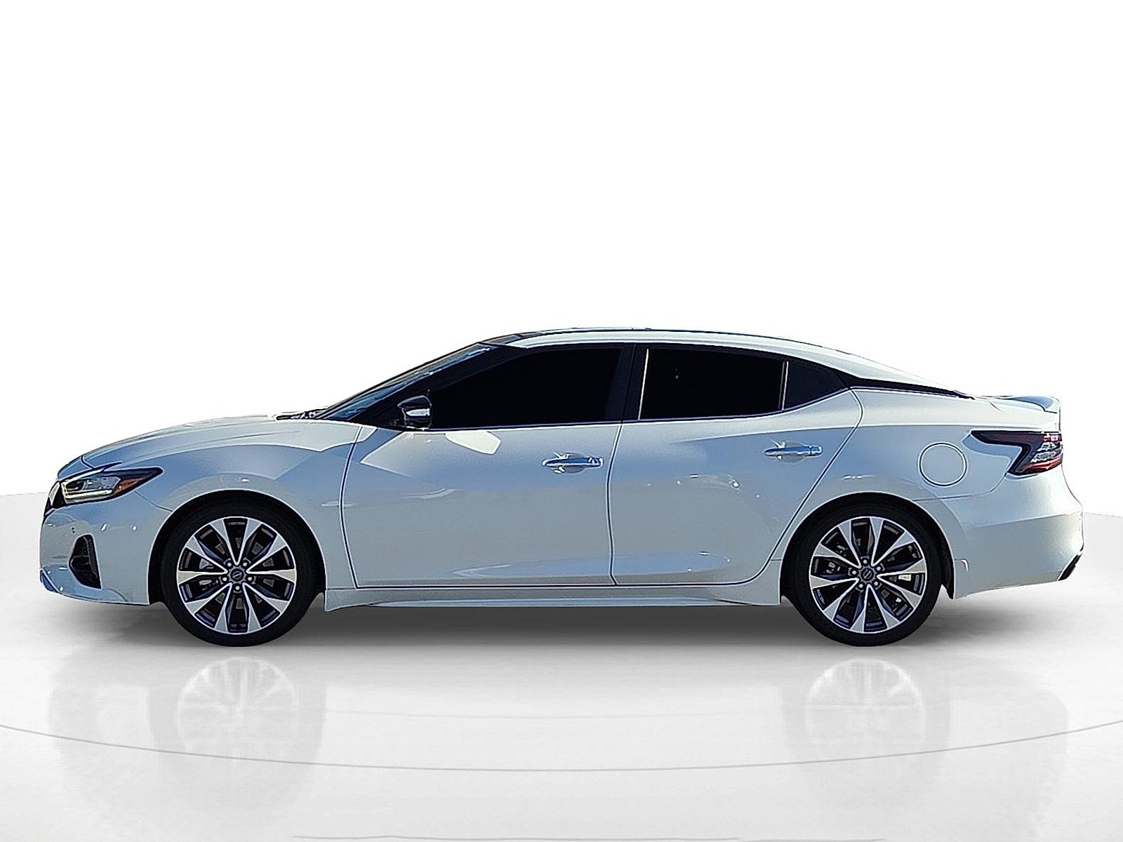 2023 Nissan Maxima Platinum
