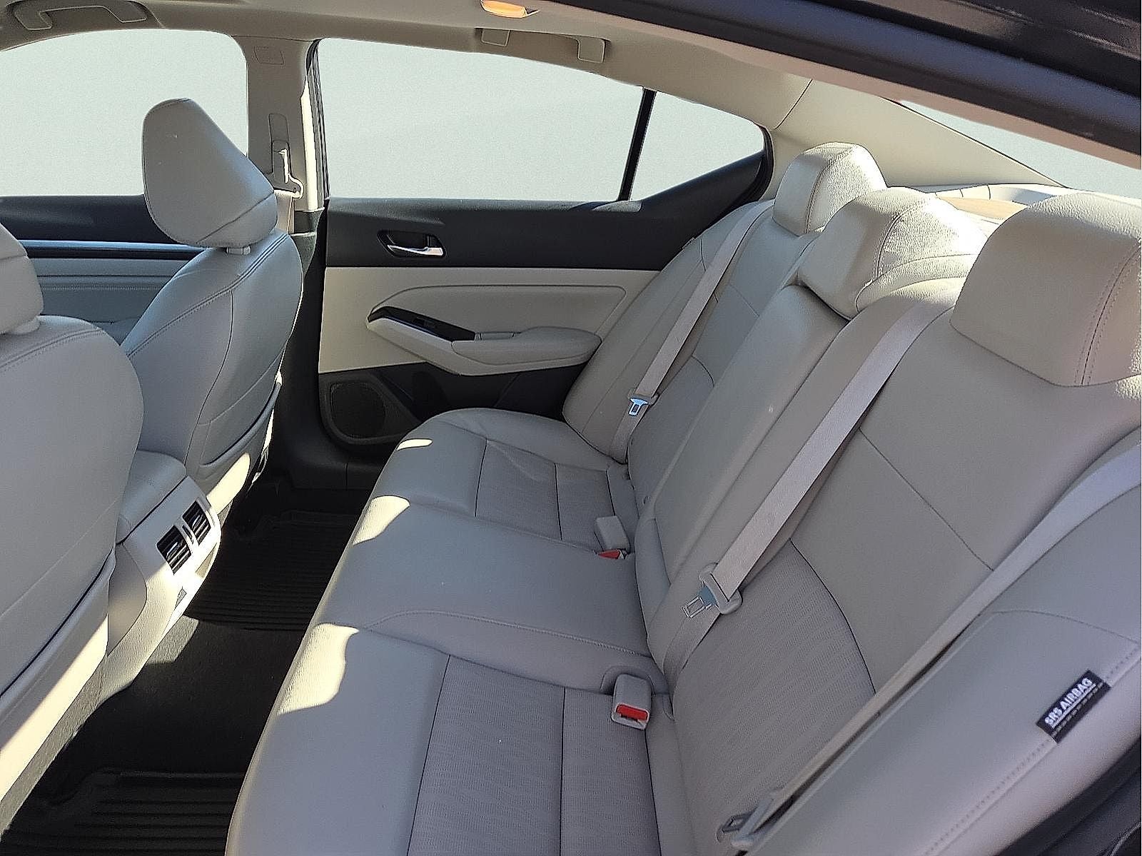 2022 Nissan Altima 2.5 SL