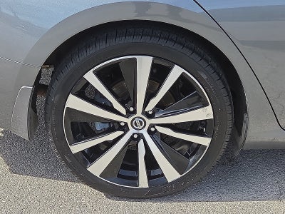 2020 Nissan Altima 2.5 Platinum