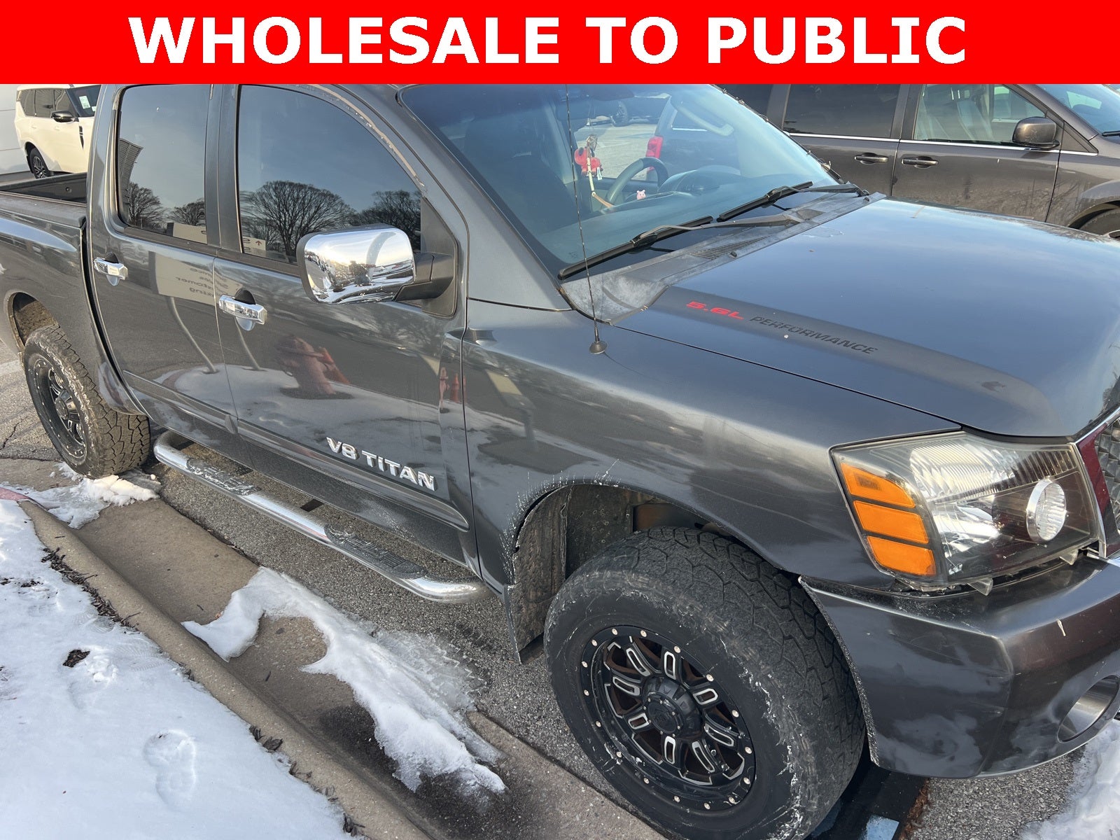 2005 Nissan Titan SE