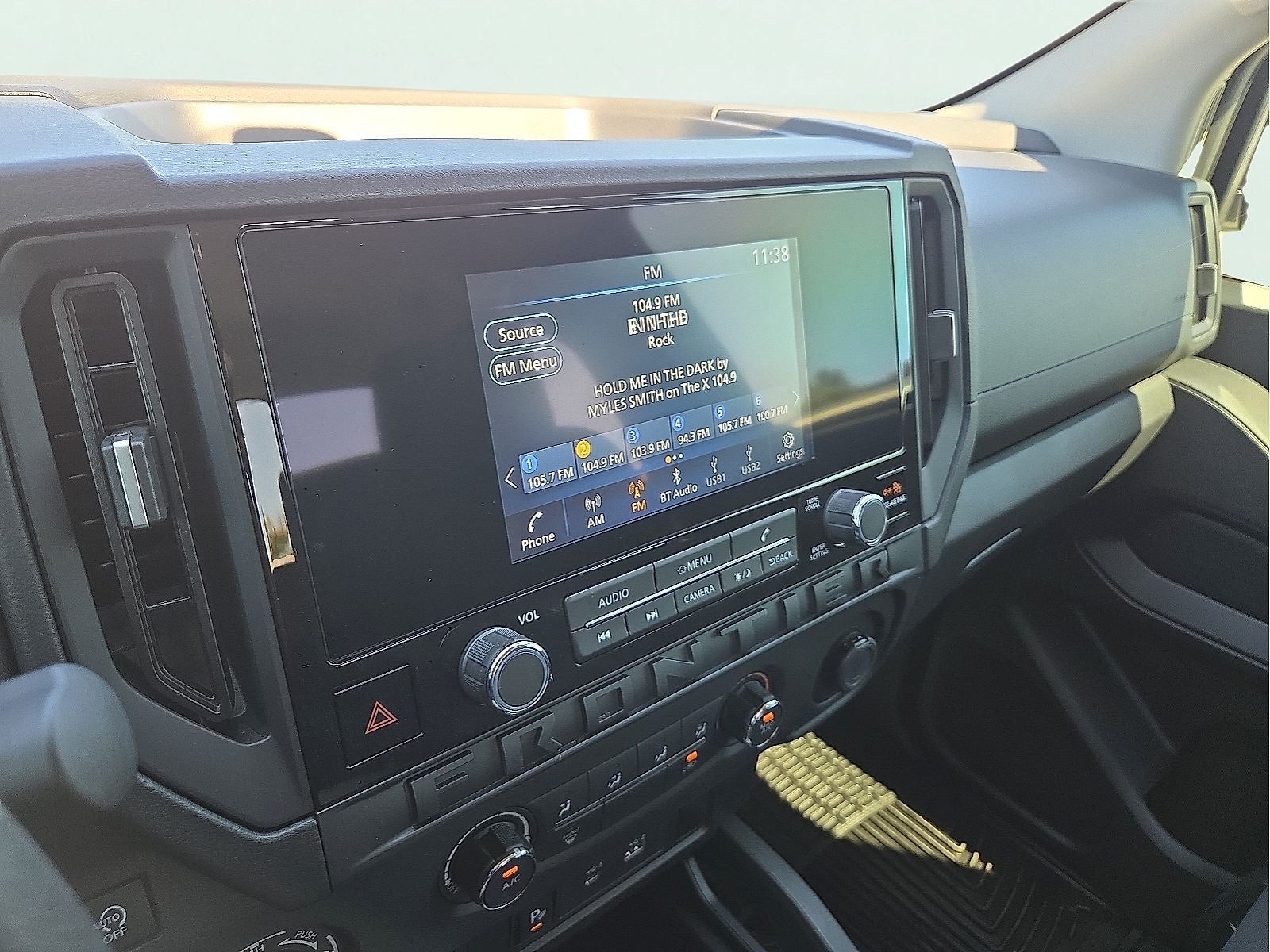 2025 Nissan Frontier S