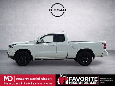 2024 Nissan Frontier SV