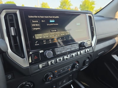 2025 Nissan Frontier SV