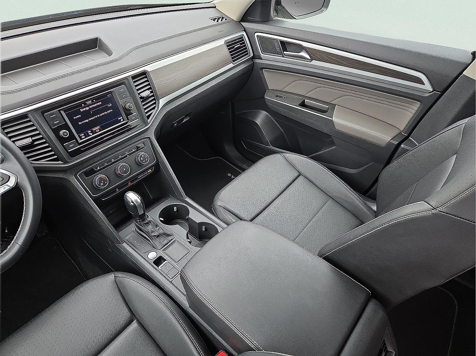 2023 Volkswagen Atlas 2.0T SE