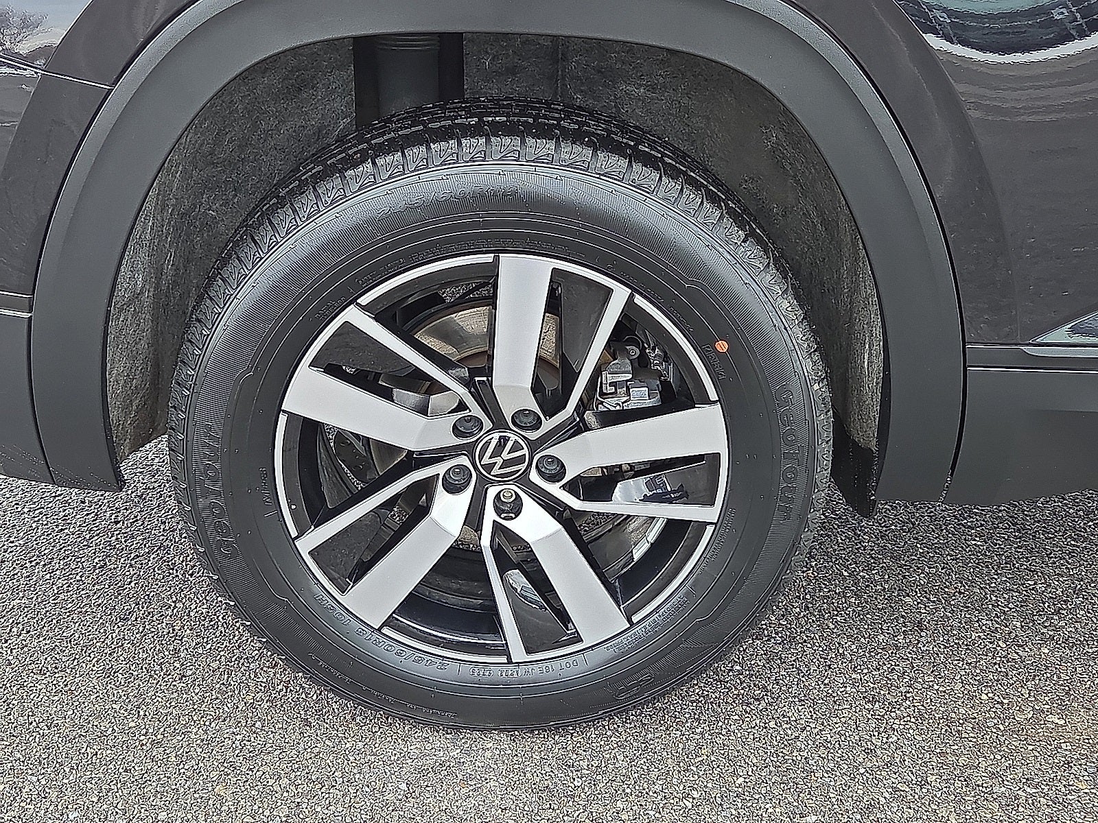 2023 Volkswagen Atlas 2.0T SE