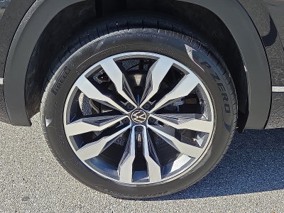 2023 Volkswagen Atlas Cross Sport 3.6L V6 SEL Premium R-Line