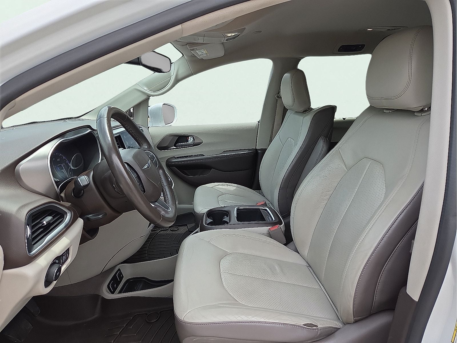 2017 Chrysler Pacifica Touring L Plus