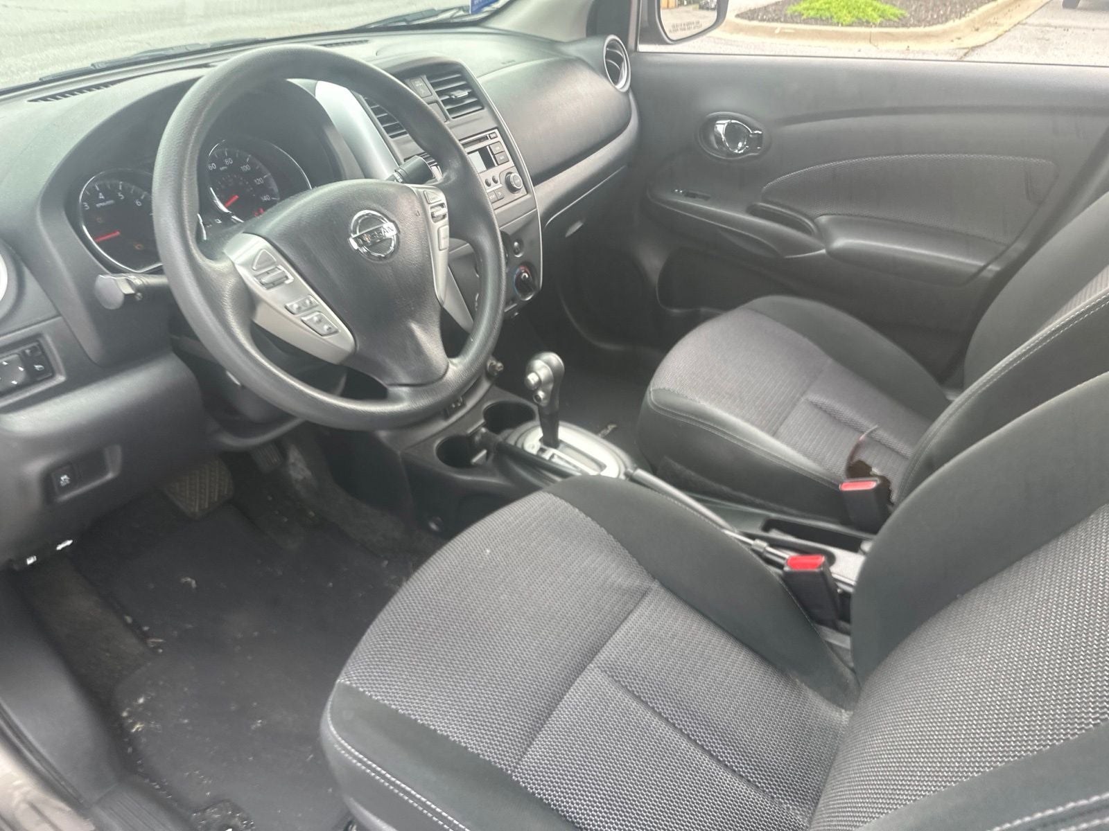 2017 Nissan Versa 1.6 SV