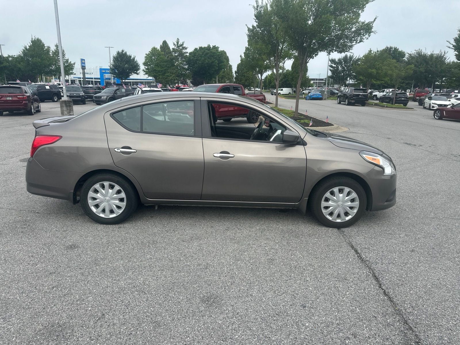 2017 Nissan Versa 1.6 SV