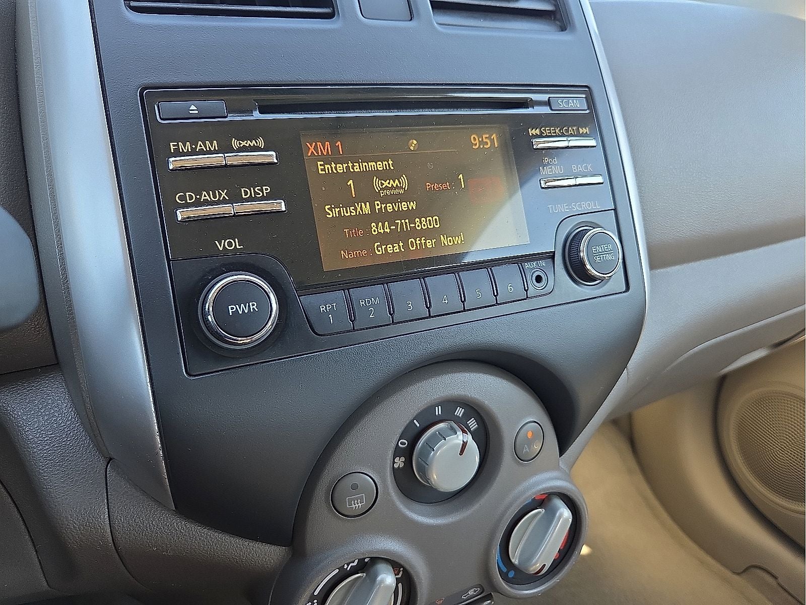 2014 Nissan Versa 1.6 SL