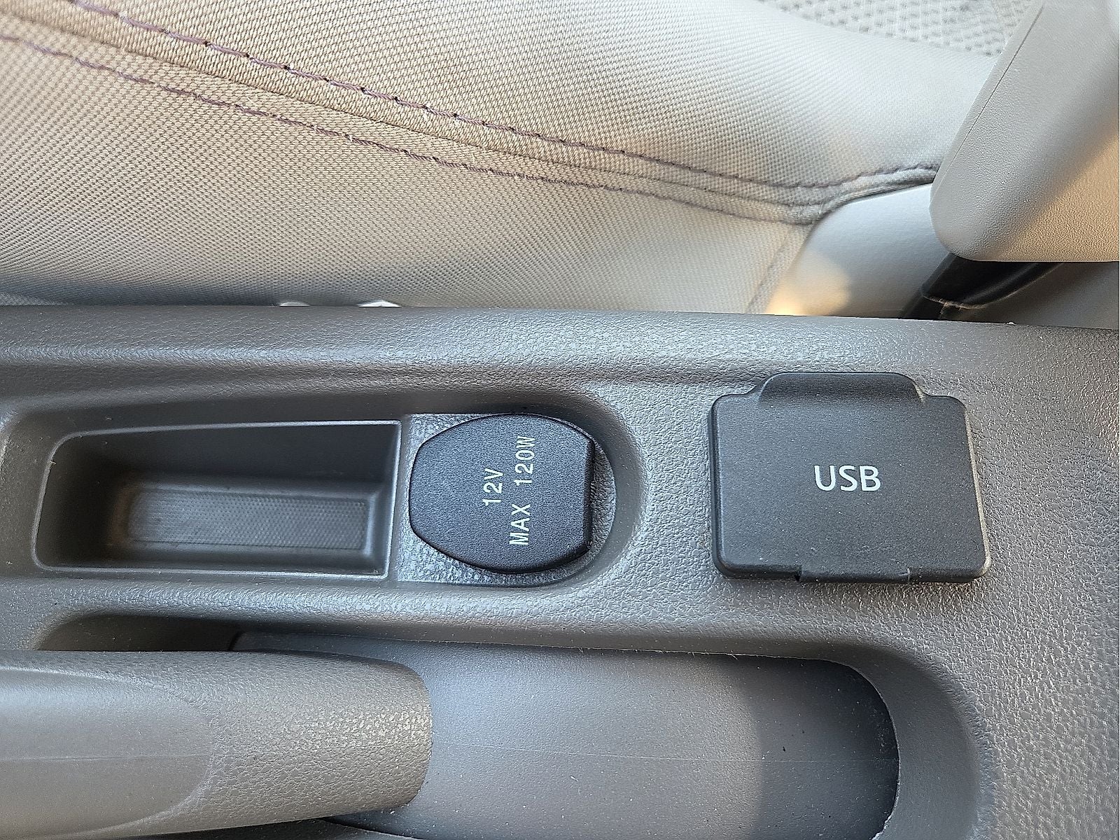 2014 Nissan Versa 1.6 SL