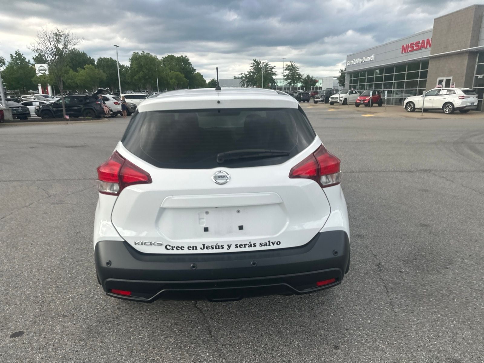 2020 Nissan Kicks S