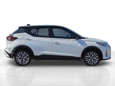 2021 Nissan Kicks SV