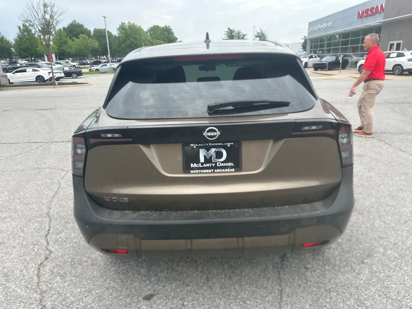 2025 Nissan Kicks S