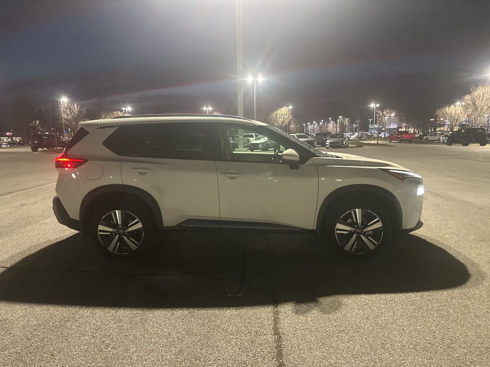 2021 Nissan Rogue SL