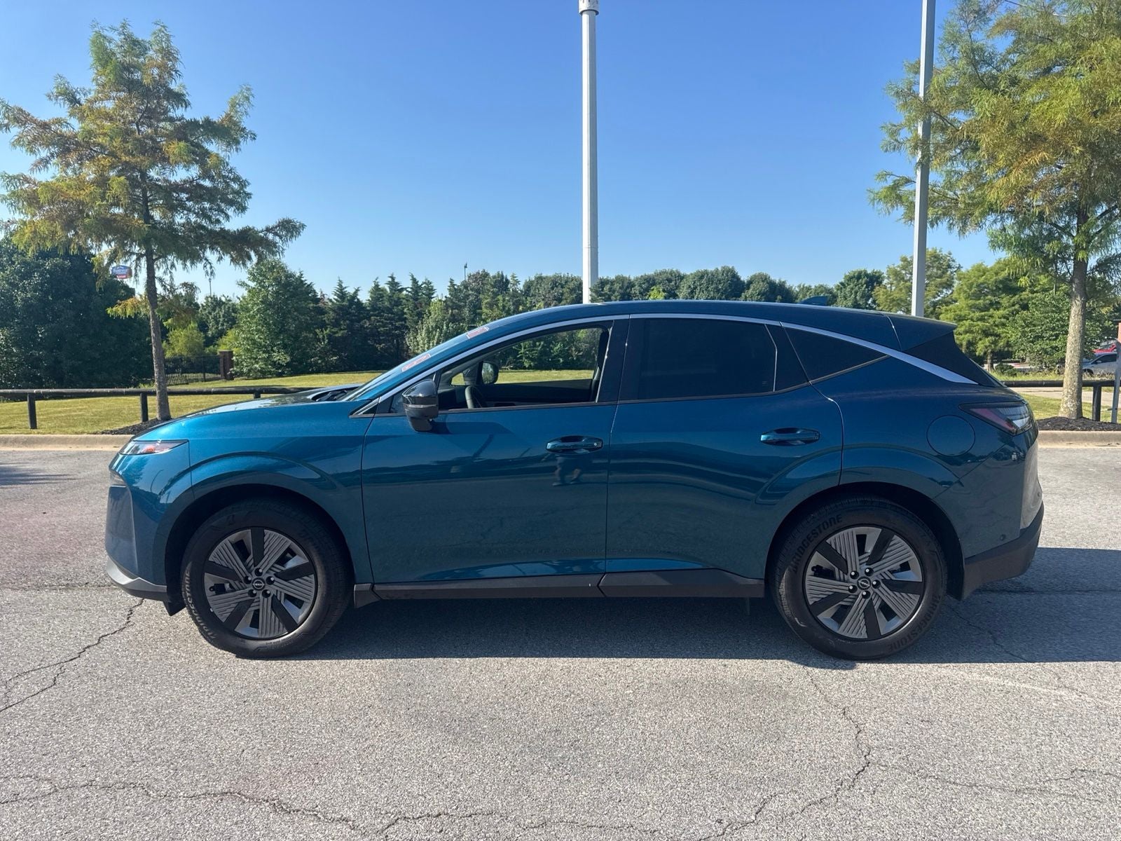 2025 Nissan Murano SL