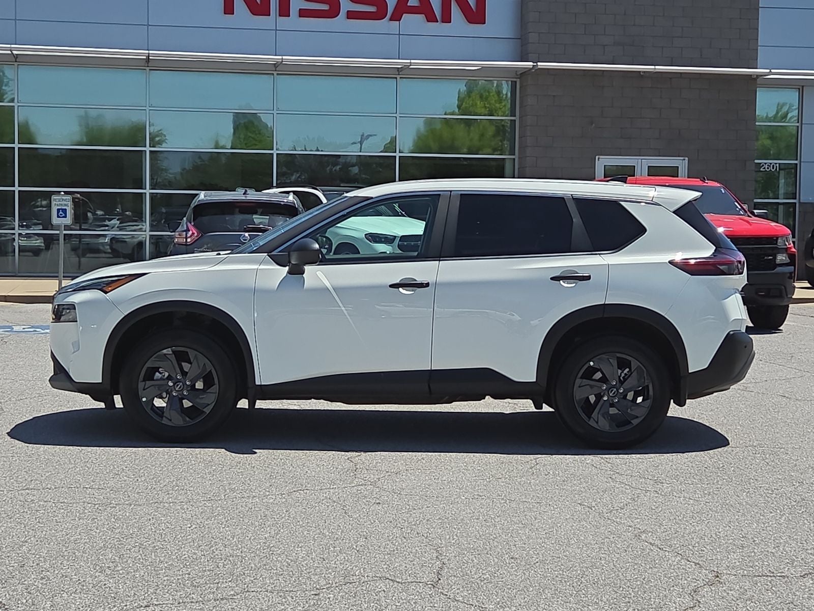 2023 Nissan Rogue S
