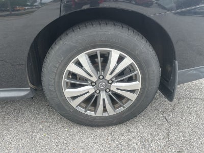 2020 Nissan Pathfinder SV