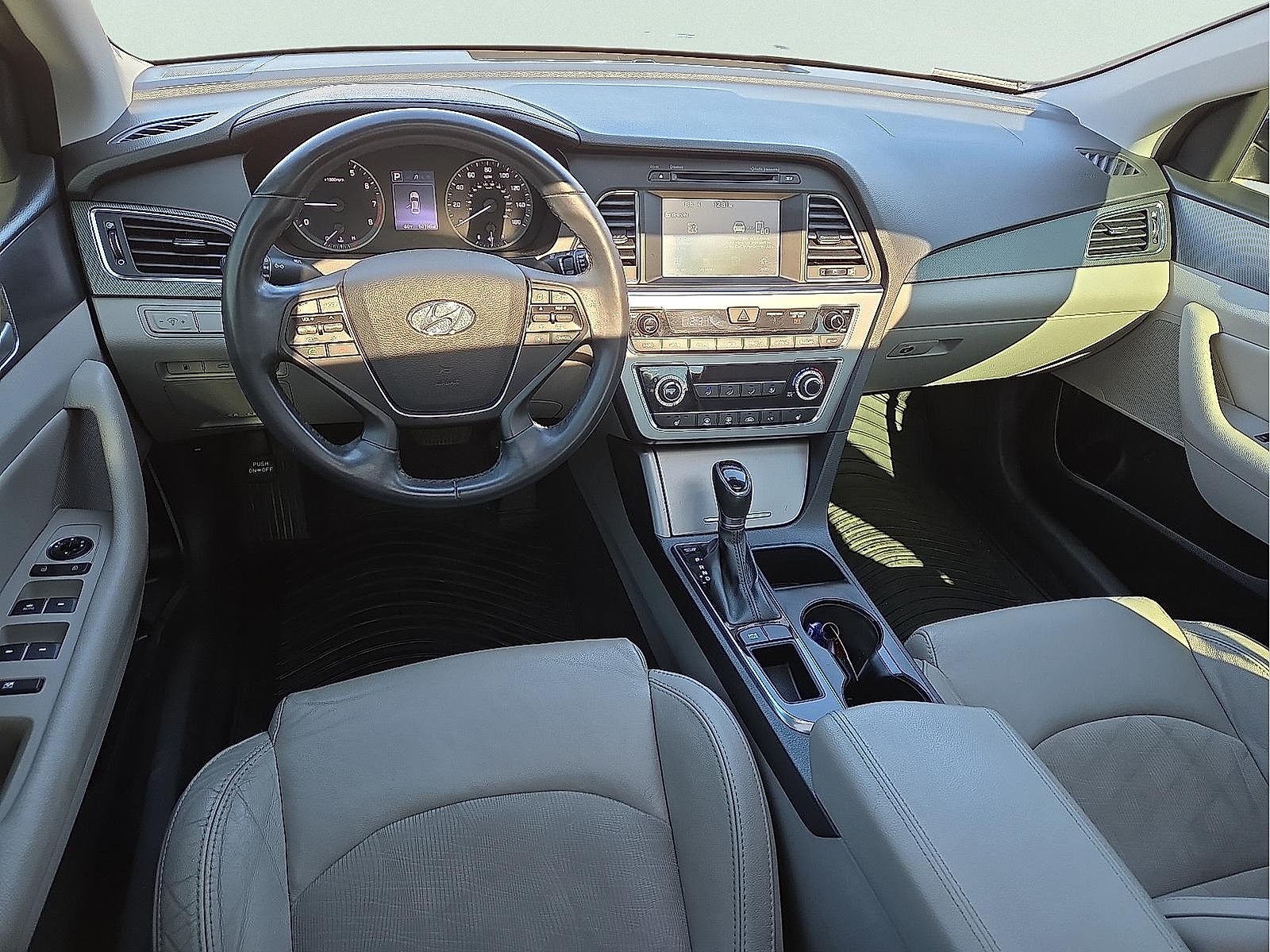 2016 Hyundai Sonata Base