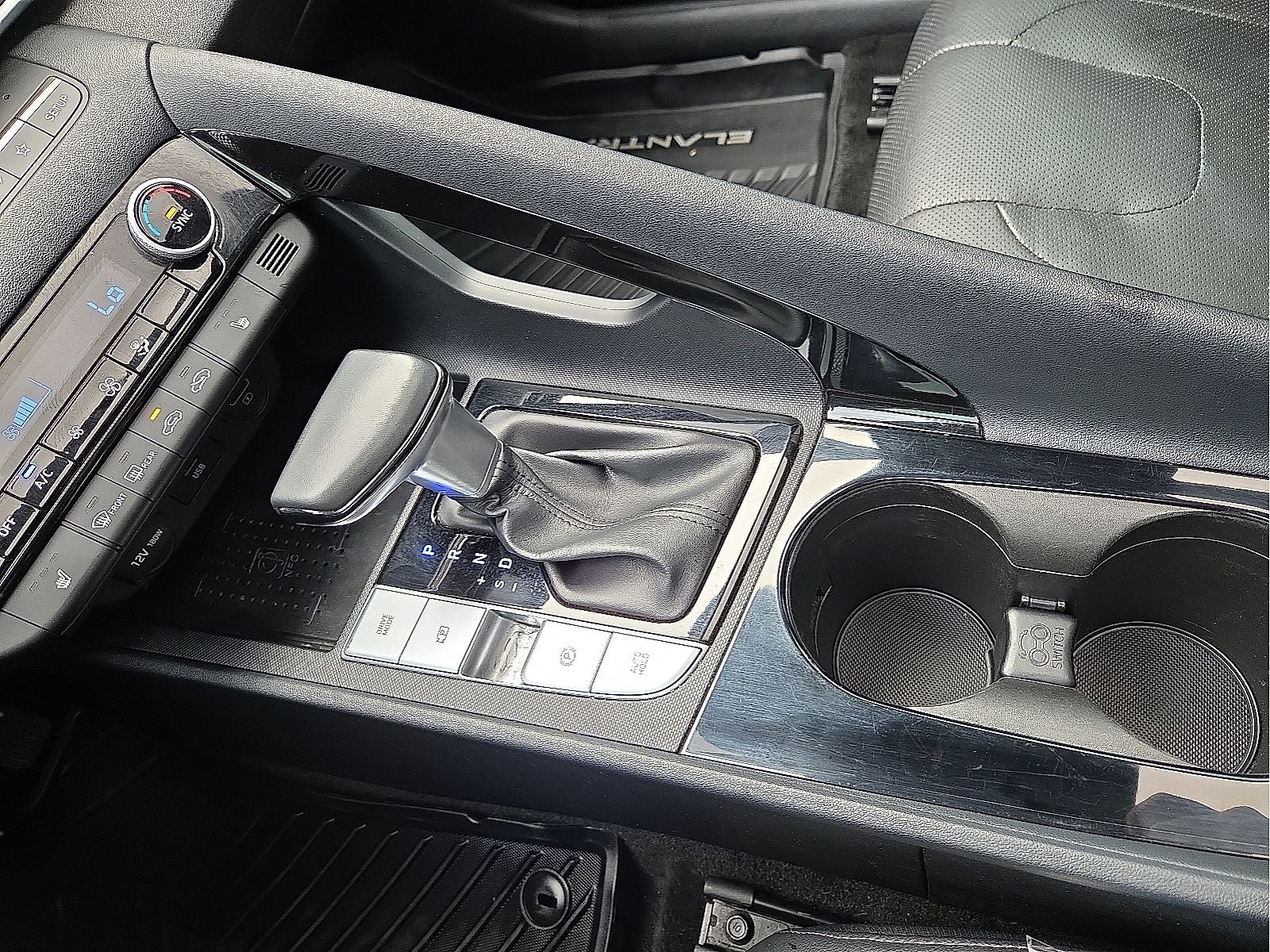 2021 Hyundai Elantra Limited
