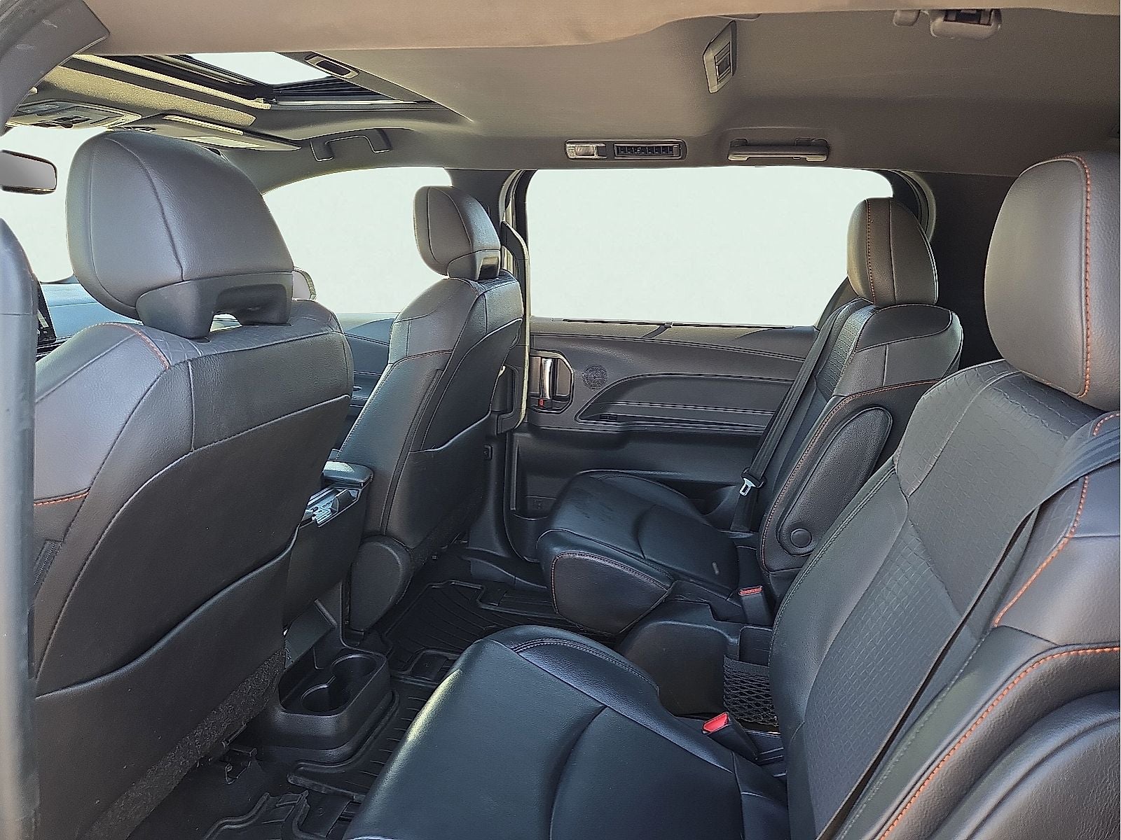 2021 Toyota Sienna XSE 7 Passenger