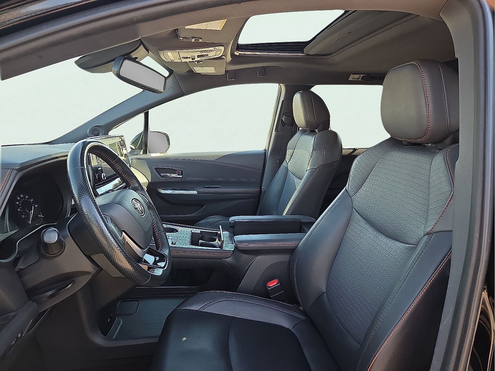2021 Toyota Sienna XSE 7 Passenger