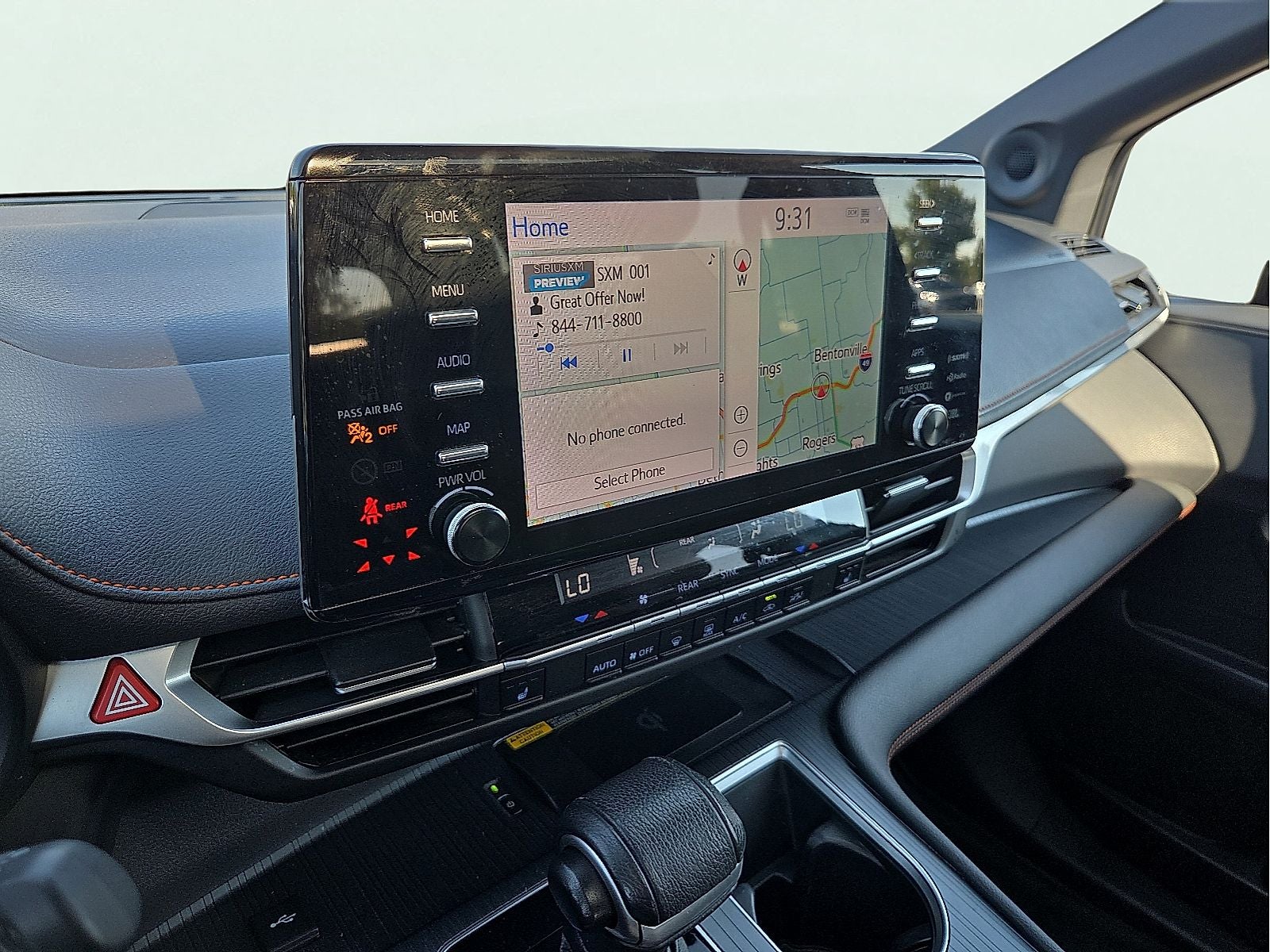 2021 Toyota Sienna XSE 7 Passenger