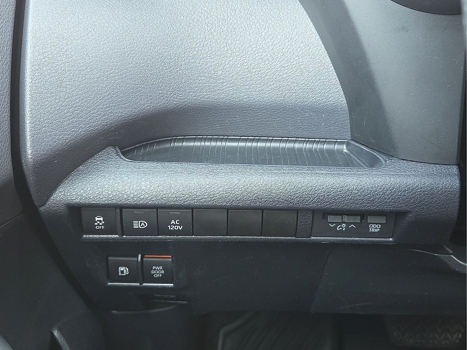 2021 Toyota Sienna XSE 7 Passenger