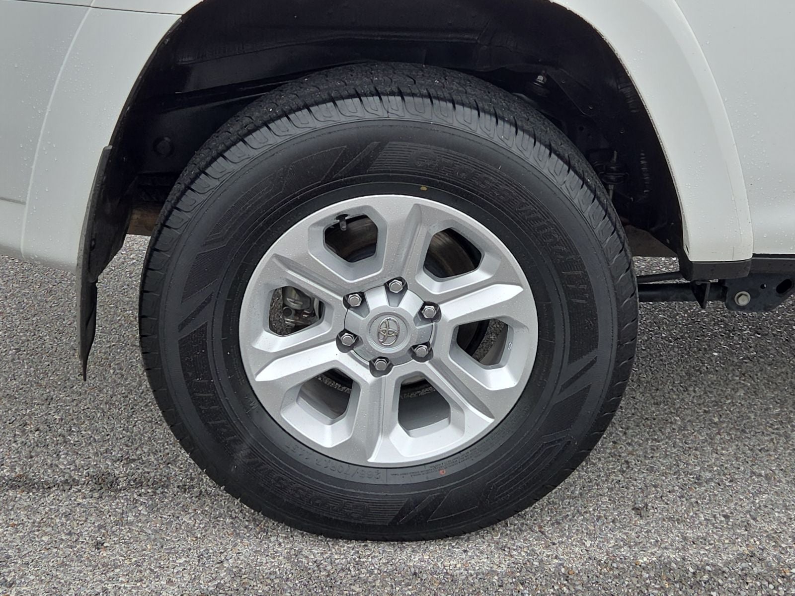 2024 Toyota 4Runner SR5