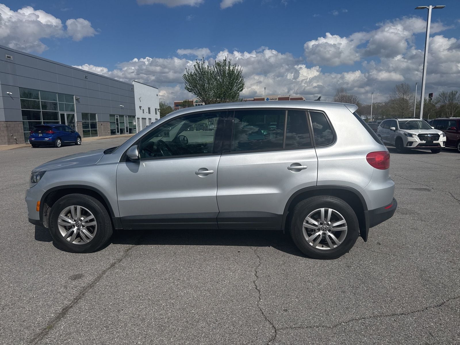 2013 Volkswagen Tiguan S 4Motion