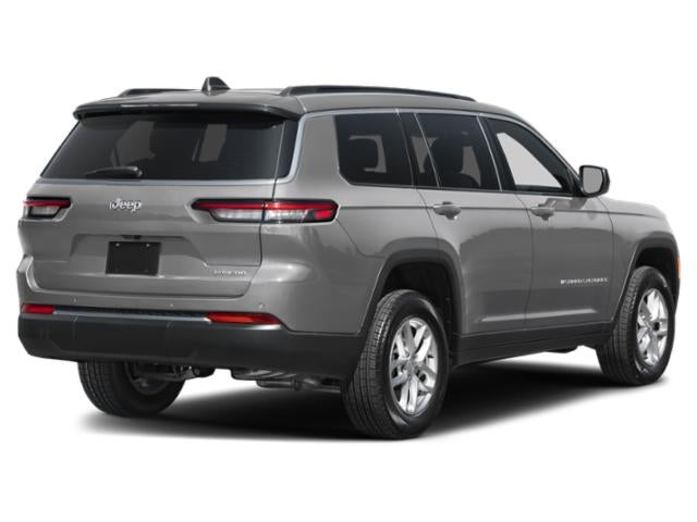 2027 Jeep Grand Cherokee Laredo Altitude